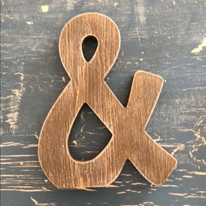 Rustic Wood Ampersand
